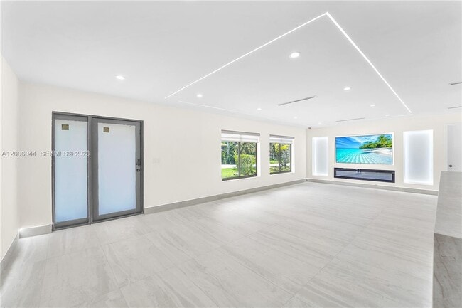 Photo - 4700 SW 110th Ave