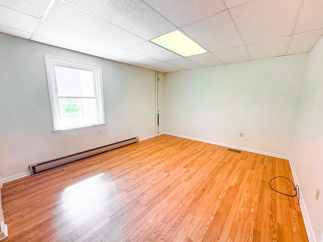 Photo - 56 Church St