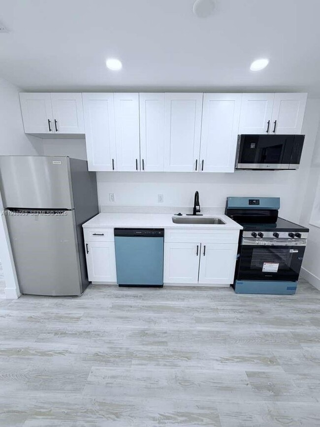 Photo - 134 SW 14th Ave Unit A