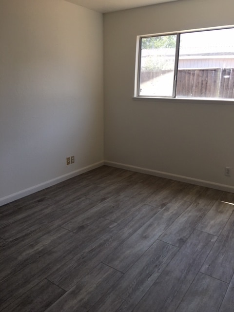 Photo - 4 Bedroom Home! Close to Shopping Centers & CHS Attendance!