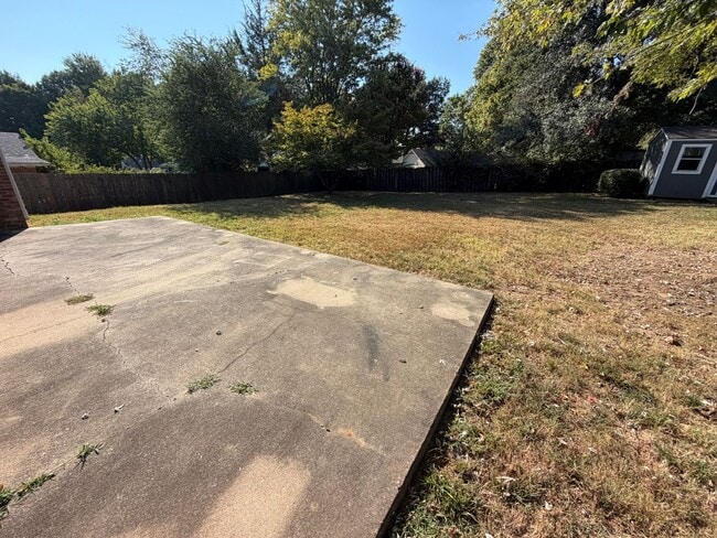 3685 Bryn Mawr Dr