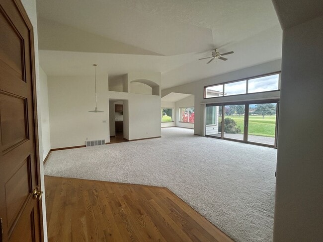 Photo - Beautiful Home on Village Greens with Vaul...