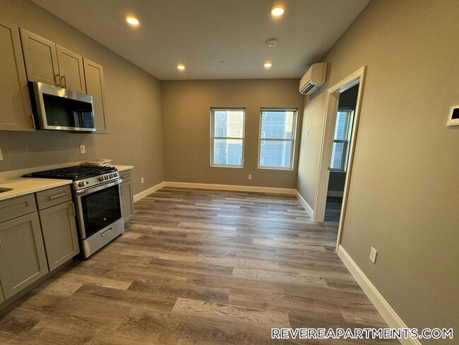 Building Photo - 1499 N Shore Rd Rental