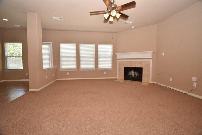 Photo - 7027 Crockett Ridge Dr