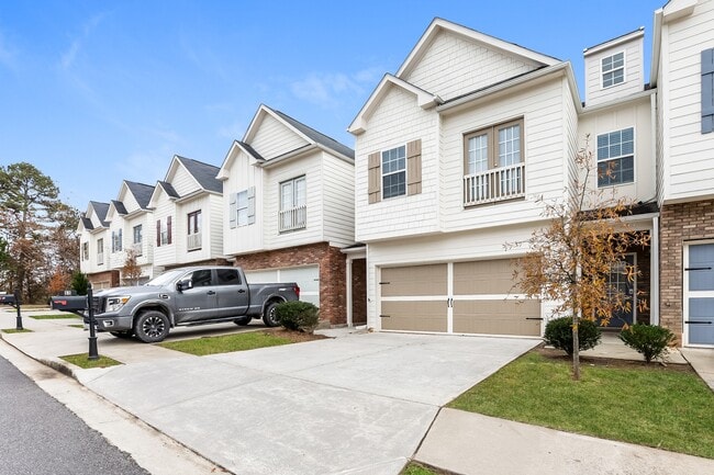 Photo - 60 Madaline Ln