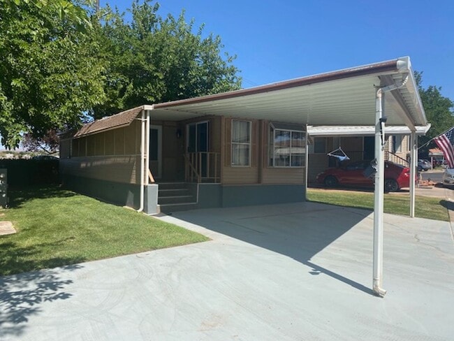 Photo - Kings Rows Estates 55+ community - 6 month...