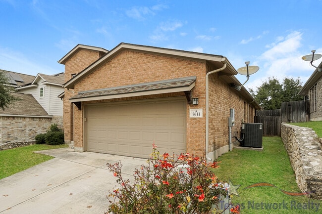 Photo - 7611 Presidio Haven