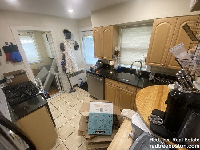 Photo - 120 Foster Ter Unit 1