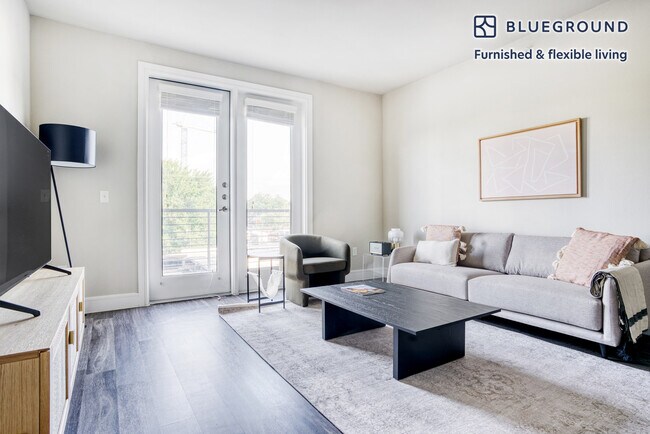 Photo - 1621 E 6th St Unit FL3-ID2