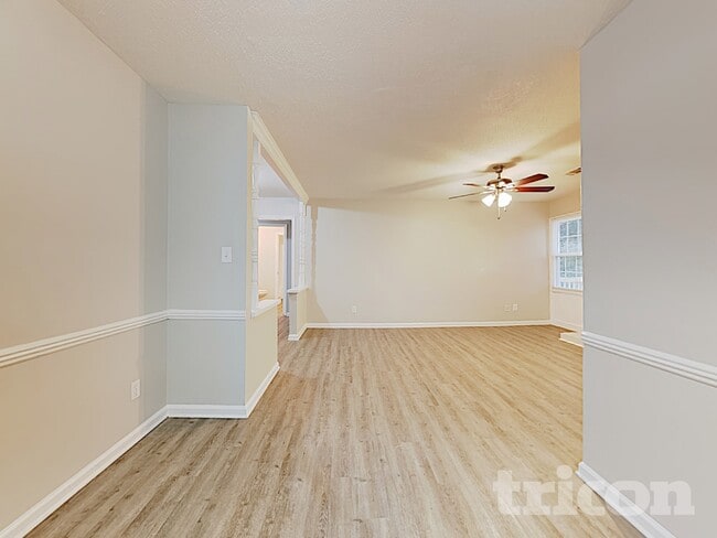 Photo - 9223 Shackleford Terrace