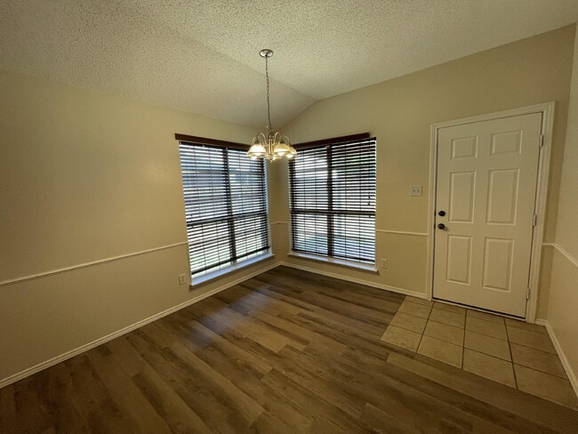 Photo - 1605 Kirby Ave