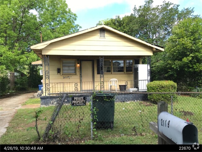 Building Photo - 2119 Monroe Ave Rental