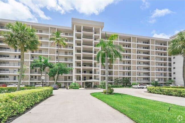 Building Photo - 3150 N Palm Aire Dr Unit 104 Rental