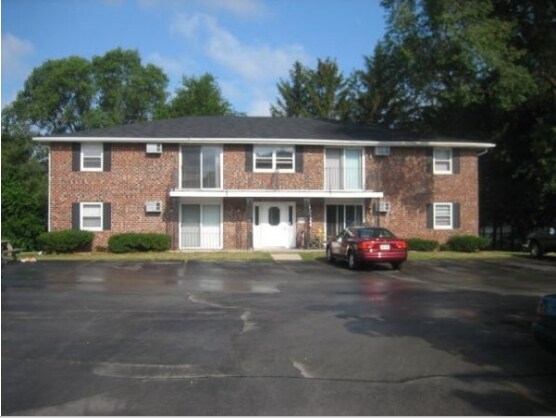 Western Pines Apartments - Western Pines Apartments