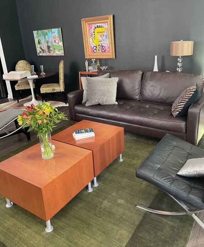 Photo - 2015 Rockface Way