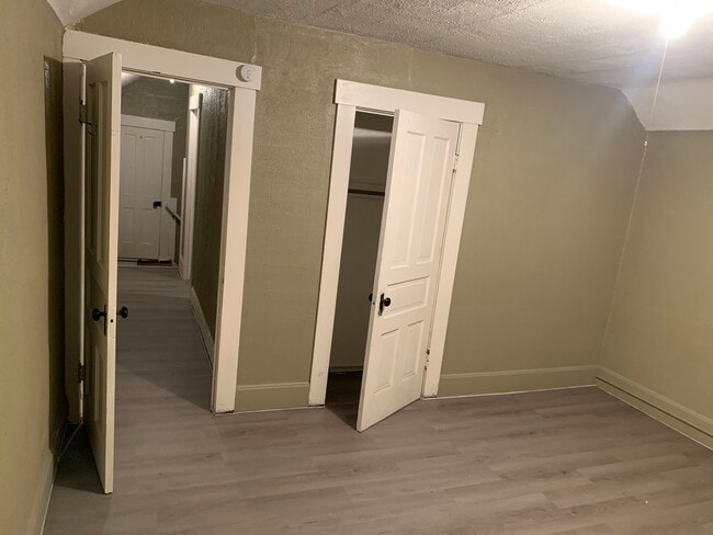 Photo - 2207 Glen Ct