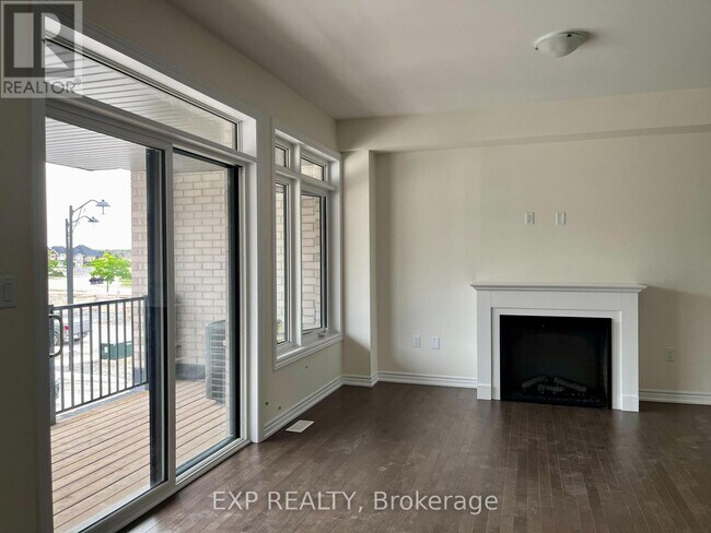 Photo - 116 Blick Crescent