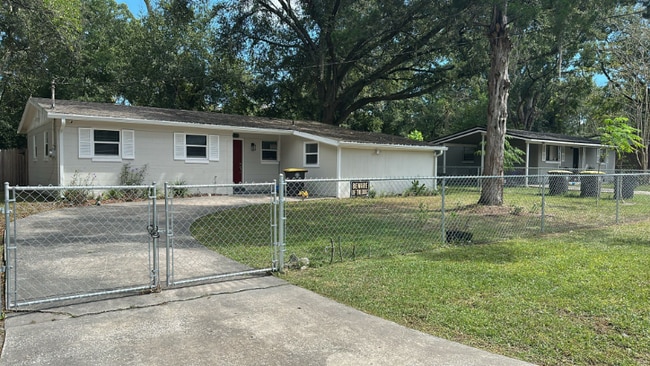 Photo - 2235 Looking Glass Ln