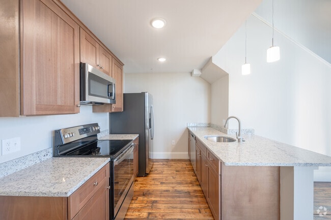 2BR, 1BA With Loft - 1,425SF