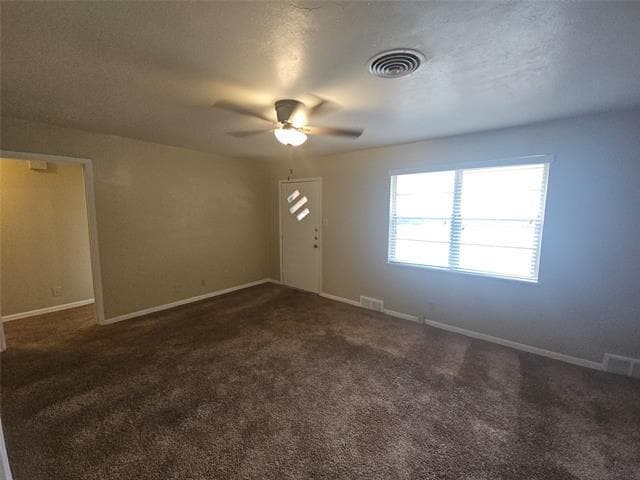 Photo - 6419 Onyx Dr N