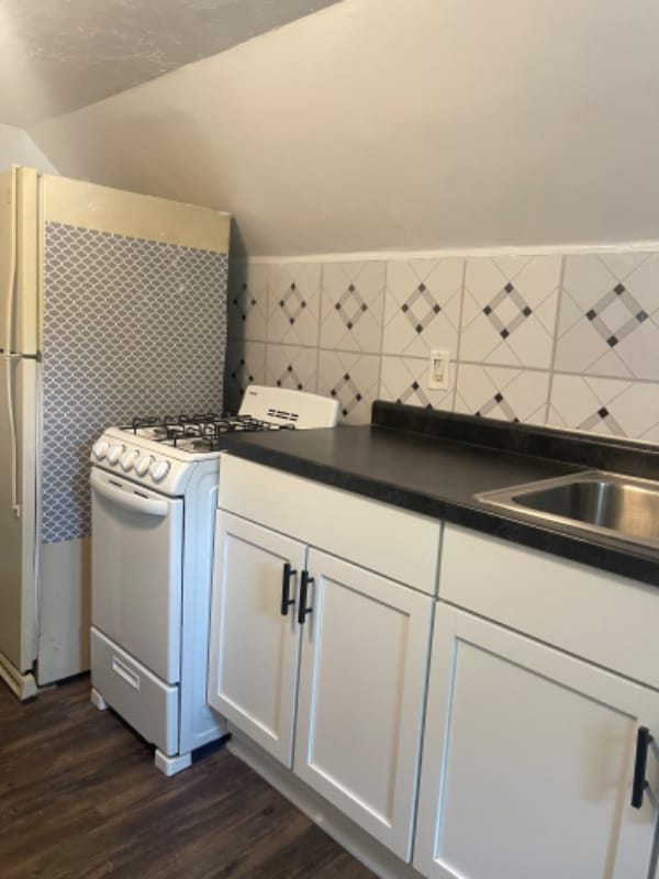 Photo - 1022 Huffman St Unit 2