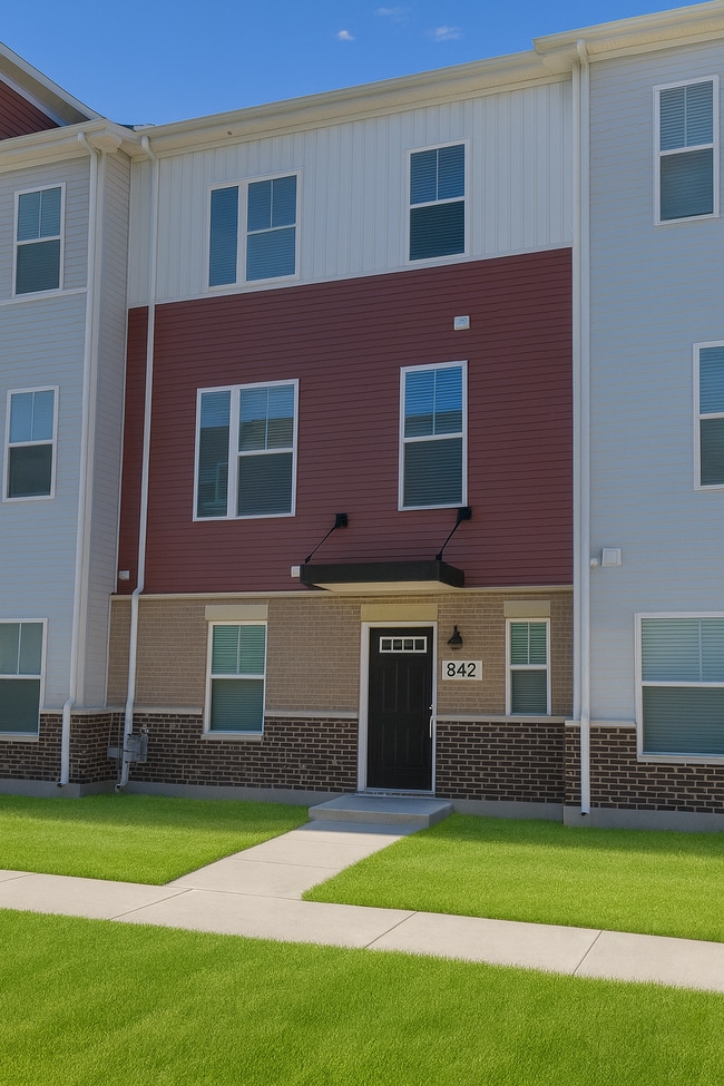 Photo - 842 Finley Dr