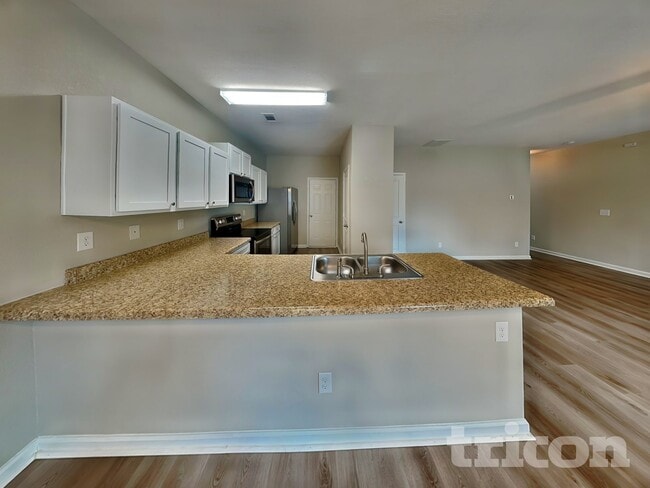 Photo - 10938 Wheeler Trce