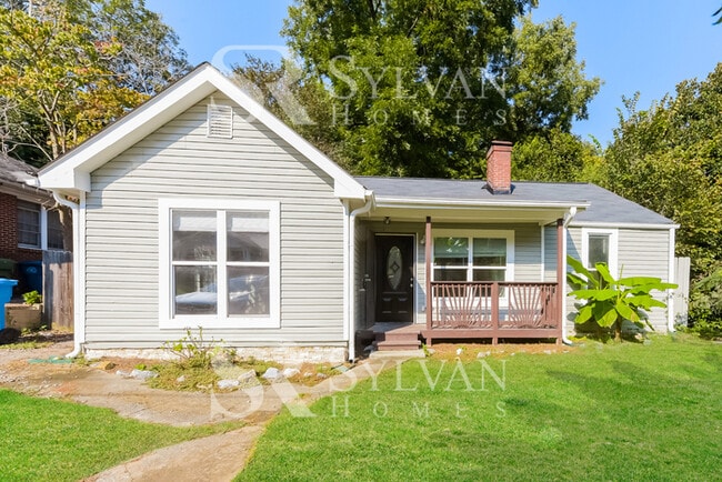 Photo - Prepare to fall in love with this 3 bedroom, 2 bathroom home