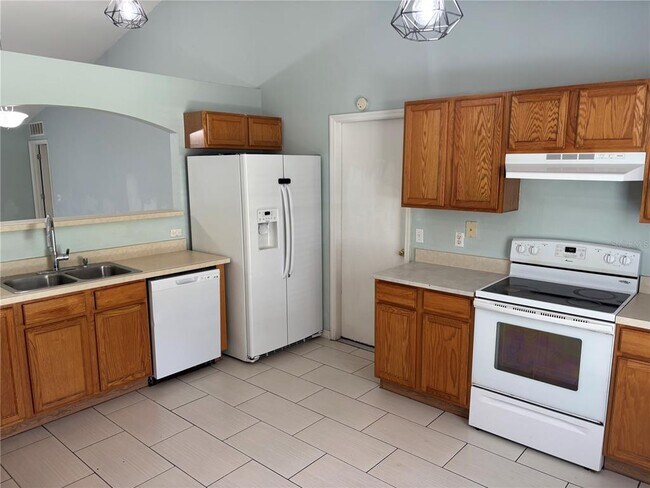 Photo - 120 Spoonbill Ct