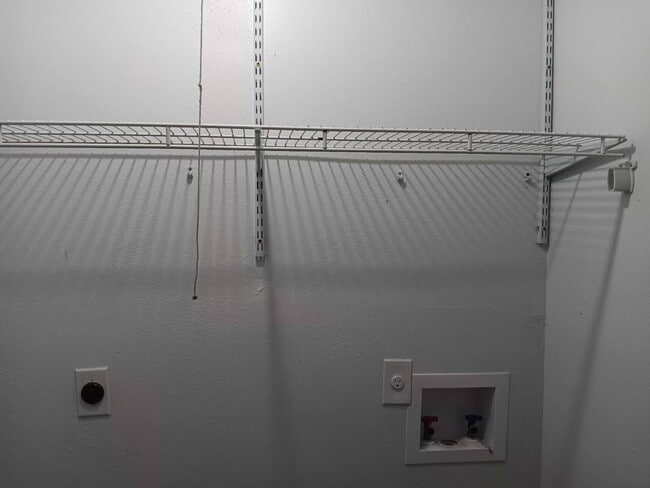 Photo - 474 Cedarview Ct Unit 474