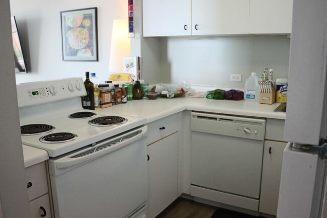 Photo - 3660 N Lake Shore Dr