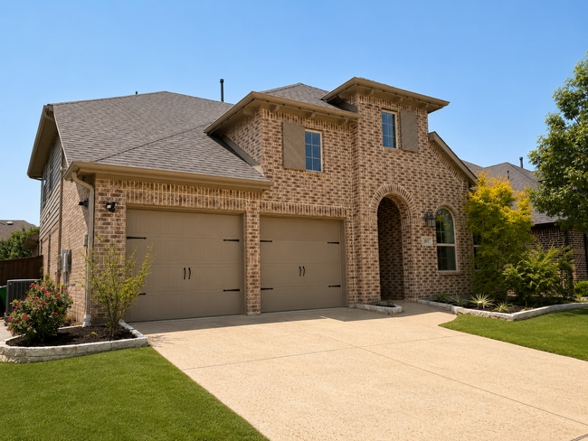 Building Photo - 16000 High Line Dr