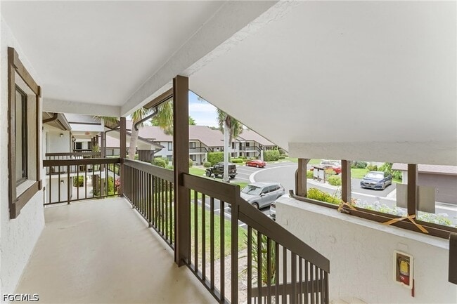 Photo - 700 Misty Pines Cir Unidad 204