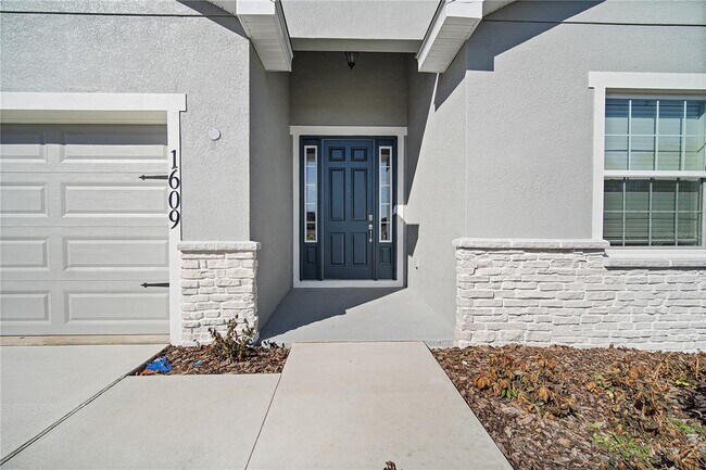 Photo - 1609 Astrid rd