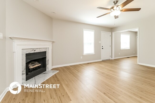 Photo - 113 Nightshade Ln