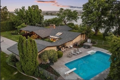 Photo - 10304 W Court St