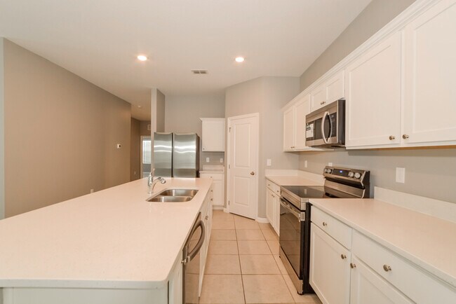 Photo - 2832 Granville Dr