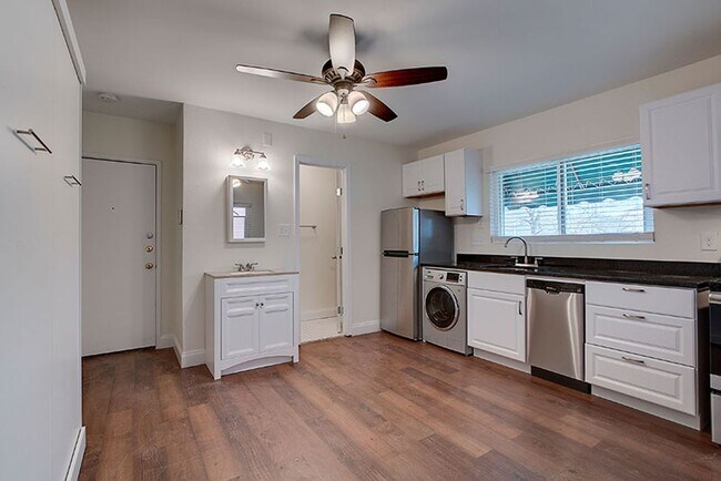 Photo - Park Avenue 215