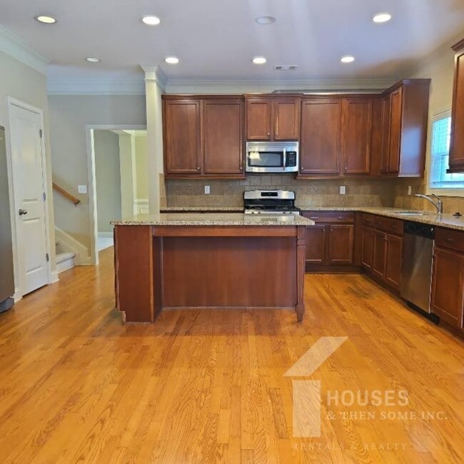 Photo - 204 Wild Meadow Dr