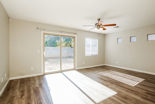 Photo - 8345 W Hughes Dr