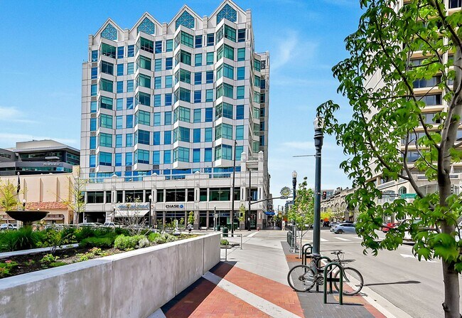 DOWNTOWN BOISE LIVING REDEFINED - Fully Fu... - DOWNTOWN BOISE LIVING REDEFINED - Fully Fu... Condo Unit 906