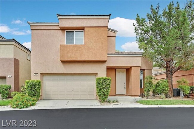 FULLY FURNISHED 3 BEDROOM IN SUMMERLIN! - FULLY FURNISHED 3 BEDROOM IN SUMMERLIN! House