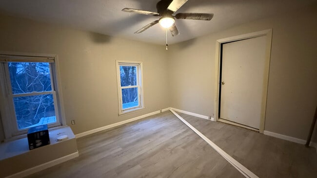 Photo - 235 E Main St