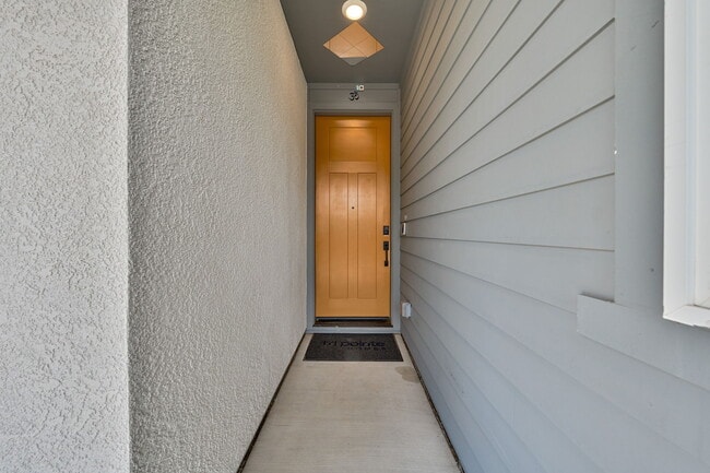 Photo - 4522 Drowsy Water Way