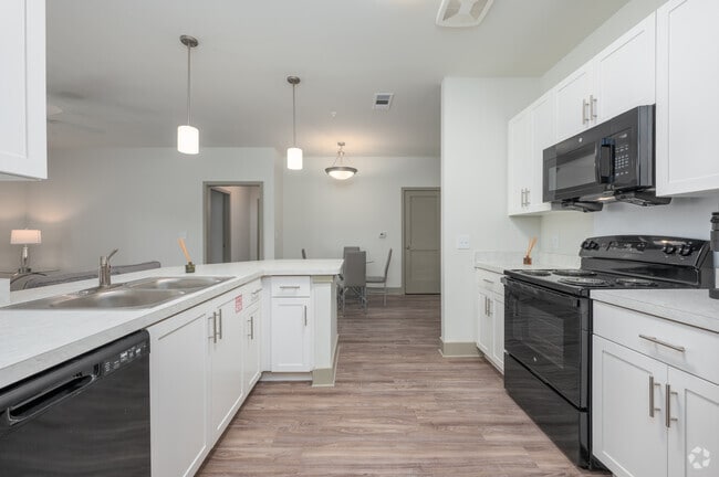 2BR, 2BA - 1,228SF - Kitchen