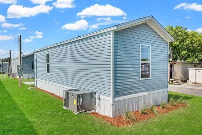 Building Photo - 125 Southland Ct