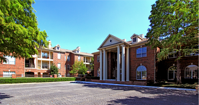The Dorchester Apartments