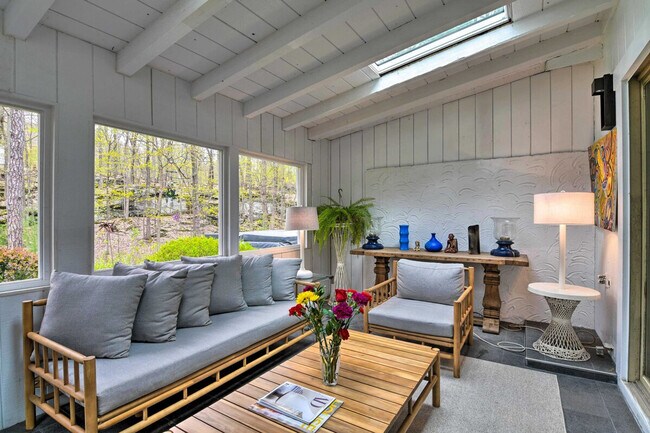 Photo - 28 Holiday Dr Unidad ID1300133P