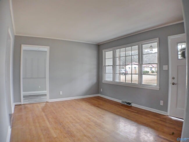 Photo - 4213 Eastland Dr NW