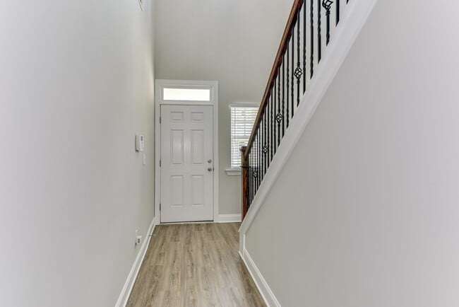 Photo - 1913 Kenlock Dr